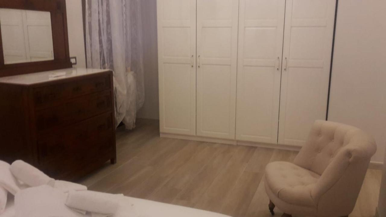 Brezza Marina Bed and Breakfast Marina Di Carrara Εξωτερικό φωτογραφία