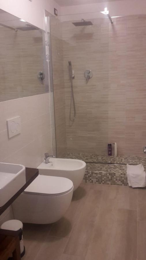 Brezza Marina Bed and Breakfast Marina Di Carrara Εξωτερικό φωτογραφία