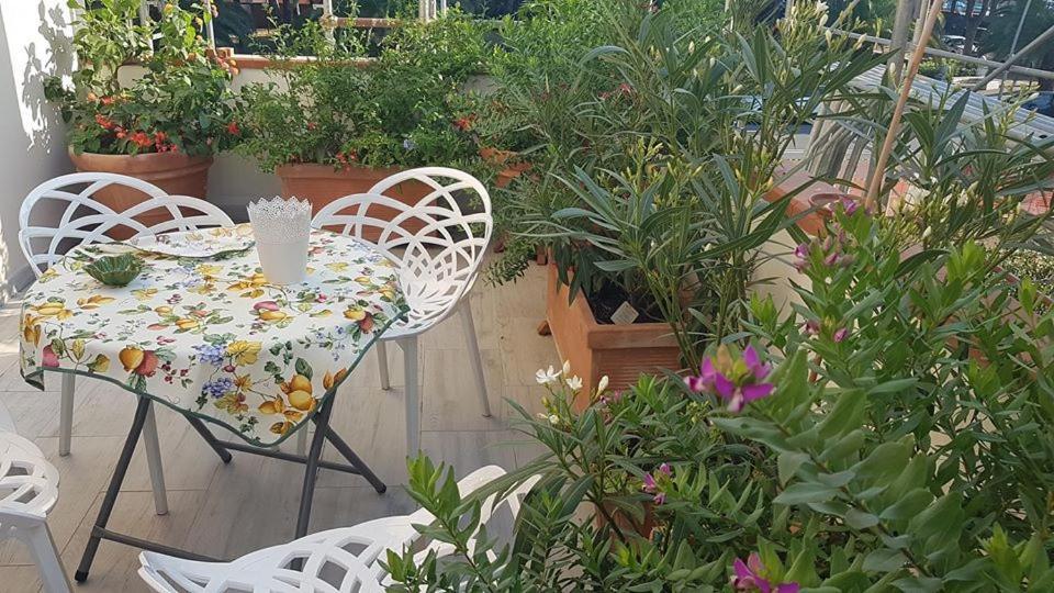 Brezza Marina Bed and Breakfast Marina Di Carrara Εξωτερικό φωτογραφία